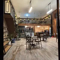 استخدام نیروی خانم برای کافی شاپ