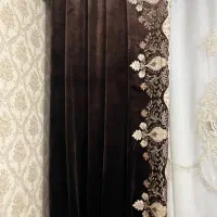 والان پرده مخمل گلدوزی شده