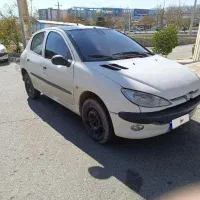 ۲۰۶ سفید ۸۳