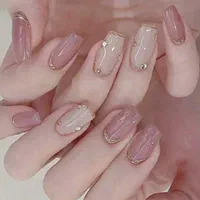استخدام شنیون کار حرفه ای و ناخنکار حرفه ای