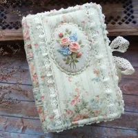 جواهردوزی و گلدوزی دستی و نقاشی روی پارچه