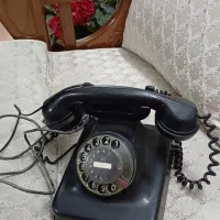 گوشی تلفن مشکی قدیمی زنگ خور وسالم