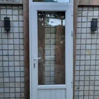 ۱۰عدد پنجره دوجداره UPVC دست دوم درحد نو آماده نصب
