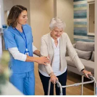 پرستار سالمند خانم شبانه روزی (همدم )