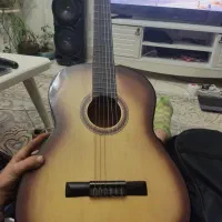 گیتار در حد نو