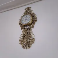 ساعت دیواری