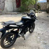 Ns 150 ریس