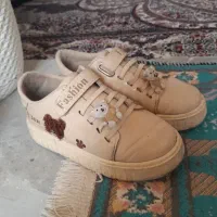 کفش بچه گانه تمیز