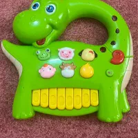 تعدادی عروسک و اسباب بازی|اسباببازی بچه|تهران, شهرک ولیعصر جنوبی|دیوار