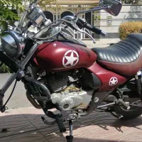 باجاج اونجر  220