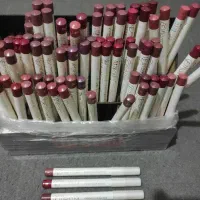 لوازم آرایشی به زیر قیمت فاکتور