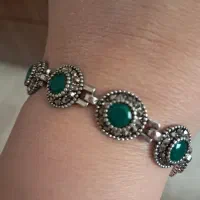 دستبند با سنگ سبز|بدلیجات|تهران, ونک|دیوار