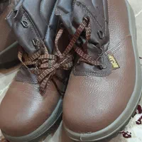 کفش ایمنی سایز ۴۲ و ۴۳|کیف، کفش، کمربند|اصفهان, کوی امیریه|دیوار