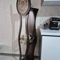 ساعت ایستاده