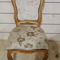 ۸ عدد صندلی