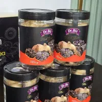 سیر سیاه دکتر بیز