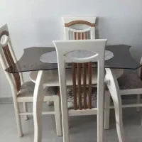 میزنهارخوری ۴ نفره در حد نو