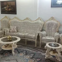 مبل سلطنتی ۹نفره با میز