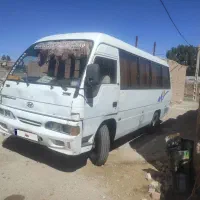مینی بوس هیونداومینی بوس بنز