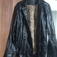 کت چرم زنانه