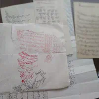 نامه ها واسنادخطی قدیمی قاجار ،رضا شاه و ...|کلکسیون اشیاء عتیقه|گرگان, |دیوار