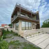 ویلای-دوبلکس-با-طراحی-مدرن-با-سند-تک-برگ