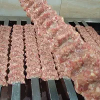 سفارش کباب کوبیده پذیرفته میشود، جوجه زعفرانی چنجه