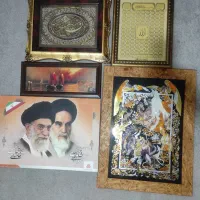 تعدادی قاب عکس دیواری  دارای جنس با کیفیت