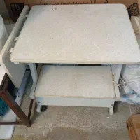 میز تحریر و میز کامپیوتر