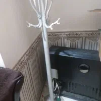 باسلام یک چوب لواسی ویک لگن قدیمی فروشی|کلکسیون اشیاء عتیقه|بروجرد, |دیوار