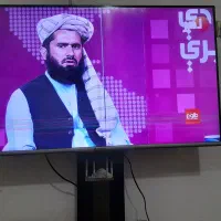 اسنوا ۴۳ اینچ تمام صفحه|تلویزیون و پروژکتور|زاهدان, |دیوار
