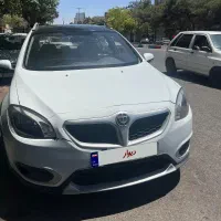 برلیانس h320کراس اتوماتیک