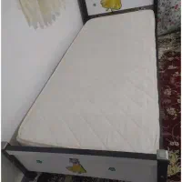 تخت نوجوان همراه با تشک|تخت و سرویس خواب|بروجرد, |دیوار