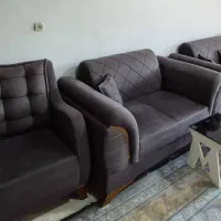 مبل ۷نفره درحدنوهمراه میز وسه تا عسلی|مبلمان خانگی و میز عسلی|موچش, |دیوار