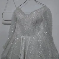 ۶ عددلباس عروس مزونی ولباس مجلسی زیرقیمت اجاره