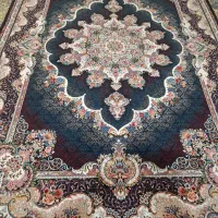 دوعدد فرش ۹ متری و ۳۰ متر موکت