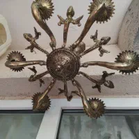 لوستر6شاخه برنزقدیمی-وزن6کیلوونیم-قیمت5تومن مقطوع|لوستر و چراغ آویز|کاشان, امیرکبیر|دیوار