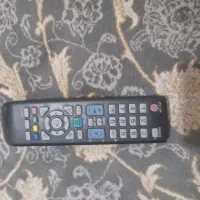 تلوزیون ۳۲|تلویزیون و پروژکتور|پاکدشت, حصار امیر|دیوار