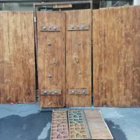 فروش پارتیشن تماما چوب حدودا ۵ مترطول