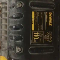 چکش تخریب ۳۰ کیلویی دی والت DEWALT
