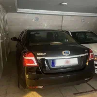 ماشین جیلی مشکی