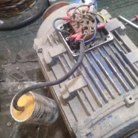 تعمیر بالابر در محل و سیم پیچی