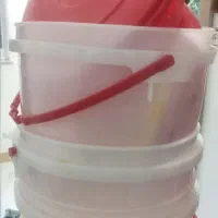 سطل|ظروف نگهدارنده، پلاستیکی، یک‌بارمصرف|رشت, آب و برق|دیوار