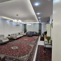 ۱۱۱متر/دوخوابه/خوش نقشه/رو به نما