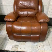 مبل ریلکسی چرم واقعا طبیعی (مالزی)|مبلمان خانگی و میز عسلی|تهران, پاسداران|دیوار