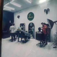 صندلی به صورت در صدی یا اجاره با امکانات کامل