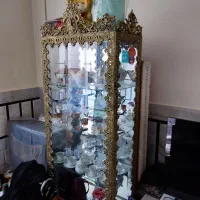 ویترین کار نکرده تمیز