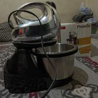 همزن ـ یک عدد خوردکن ـ مایکروفر