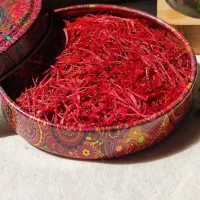زعفران نگین