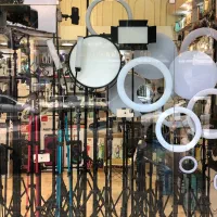 انواع رینگ لایت و پایه و ابزار تولید محتوا